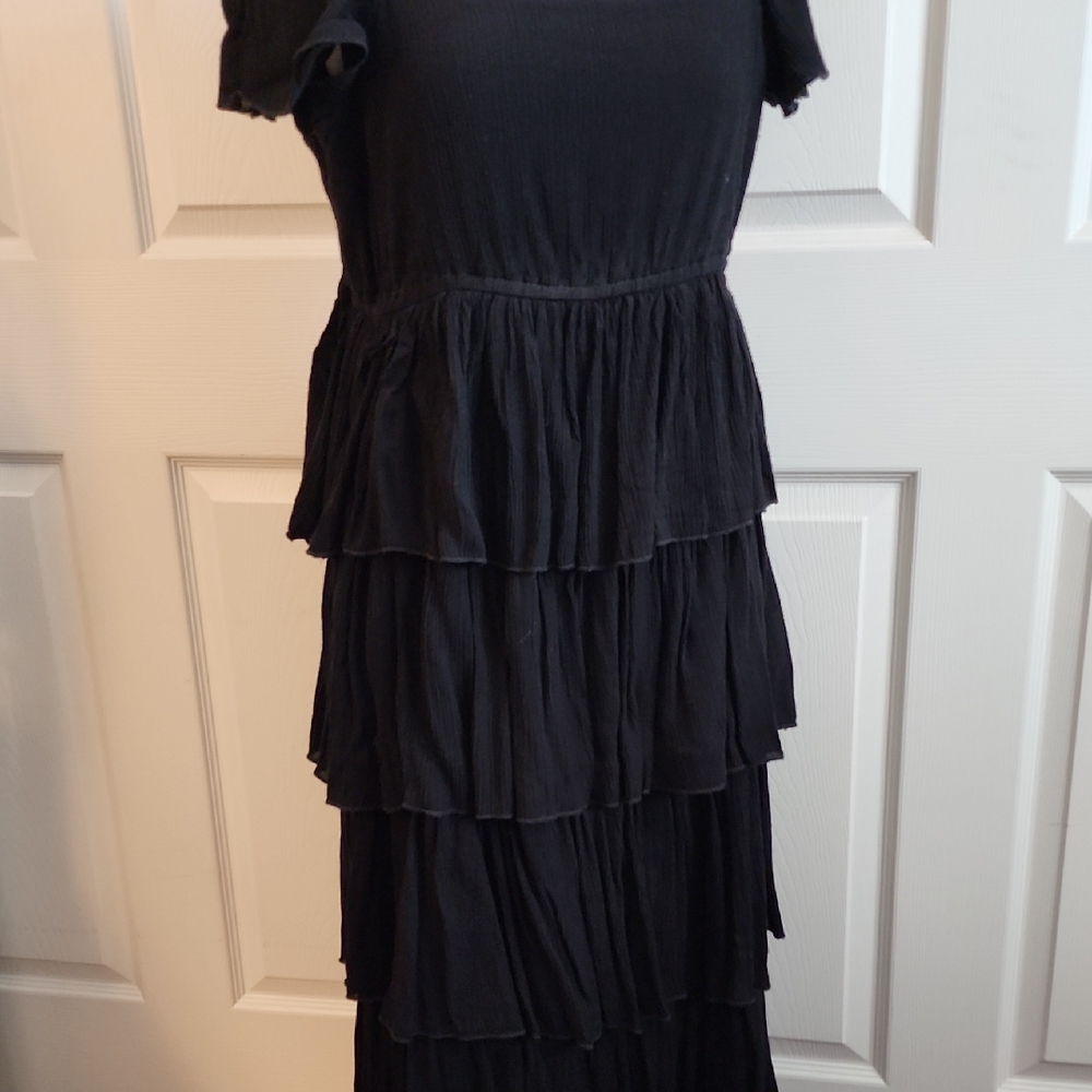 Black Ruffled Tiered Maxi Dress - Picture 2 of 4